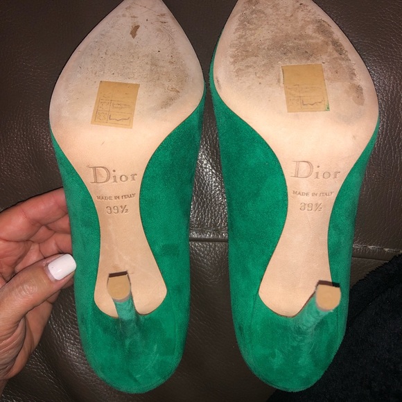 Christian Dior Stunning Emerald green suede pumps!!! Worn once. Gorgeous 💚💚 - Picture 6 of 9